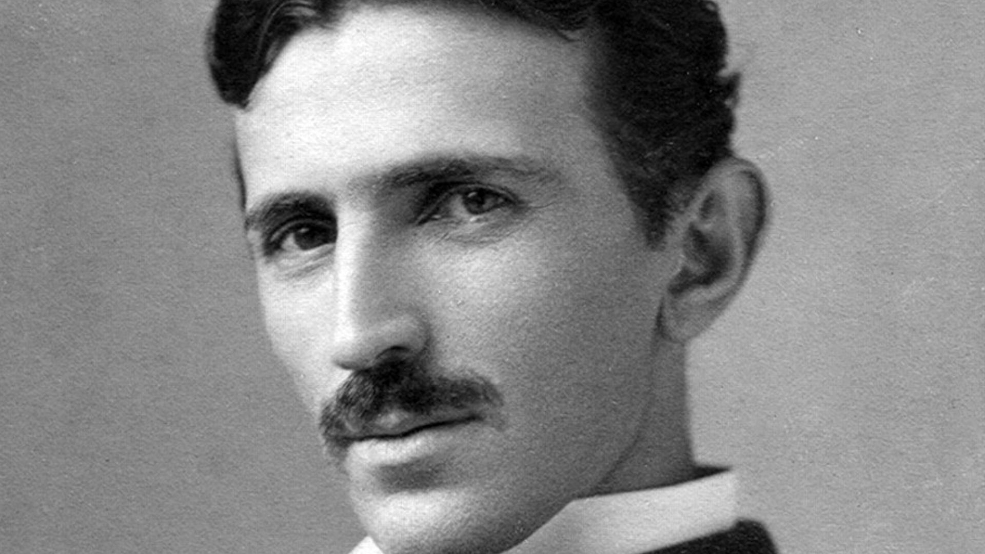 File:Tesla circa 1890.jpeg