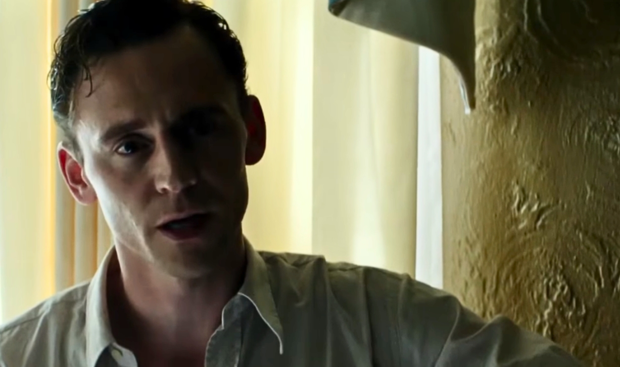 Screenshot from I Saw the Light (2015)