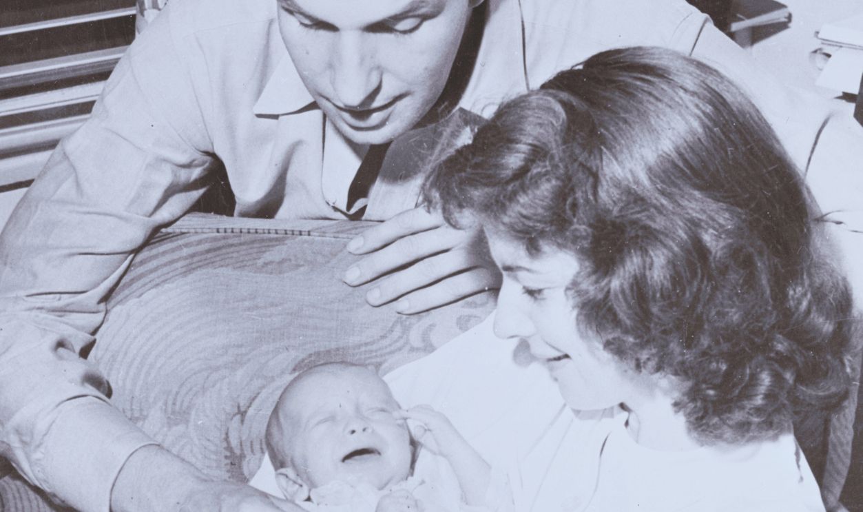 Gettyimages - 517393906, Vincent, Edith, and Vincent Jr. Price