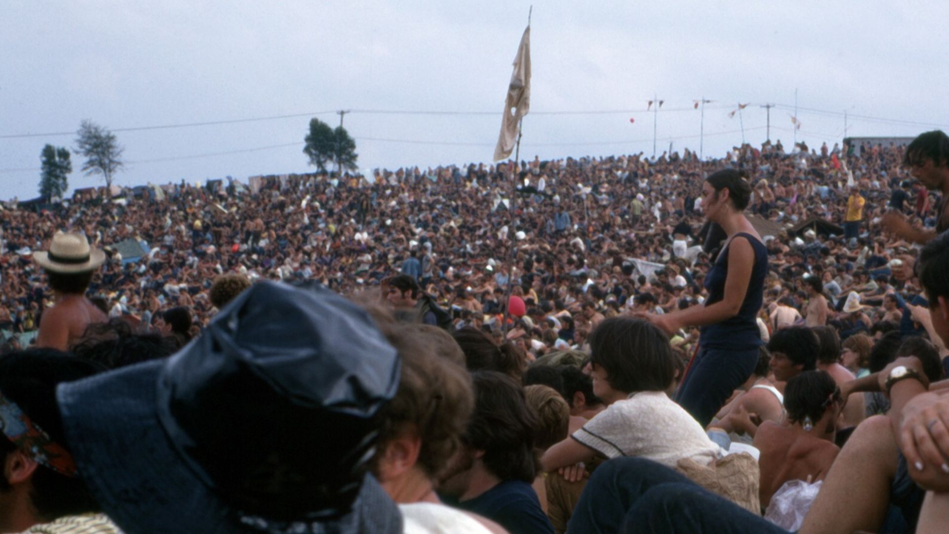 File:Sunny Saturday afternoon at the Woodstock Music and Art Fair.jpg