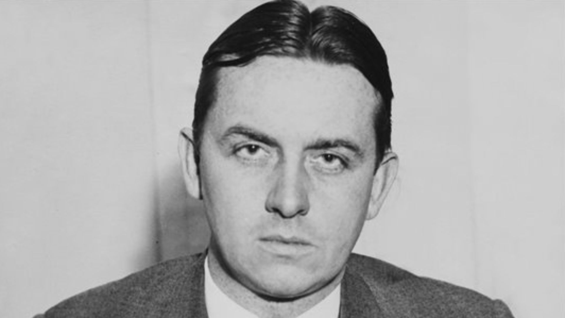 File:Eliot Ness in 1931.jpg