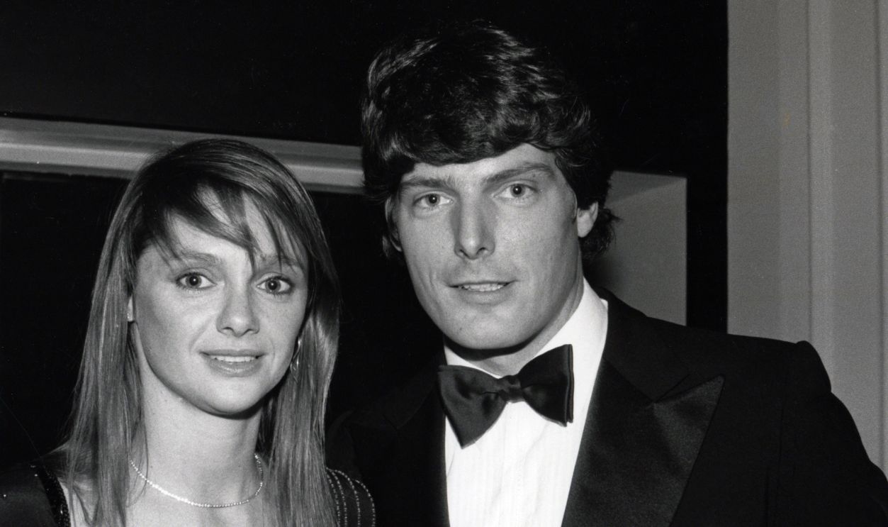 Christopher Reeve and Gae Exton attend the 55th Annual Academy Awards Governer's Ball circa 1983 in Los Angeles, California. 