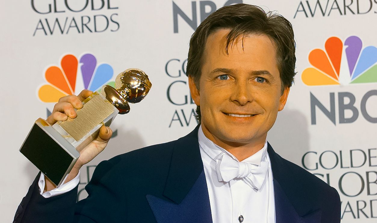  Winner Michael J Fox backstage at the 55th Annual Golden Globes Awards Show, January 18, 1998 in Beverly Hills, California.