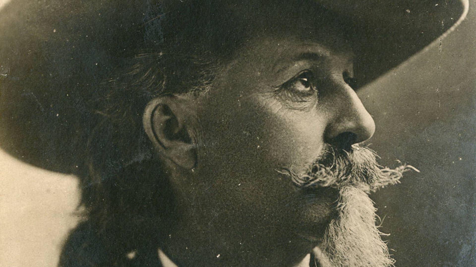 File:Scout and circus manager William F Cody (Buffalo Bill) (SAYRE 21506).jpg