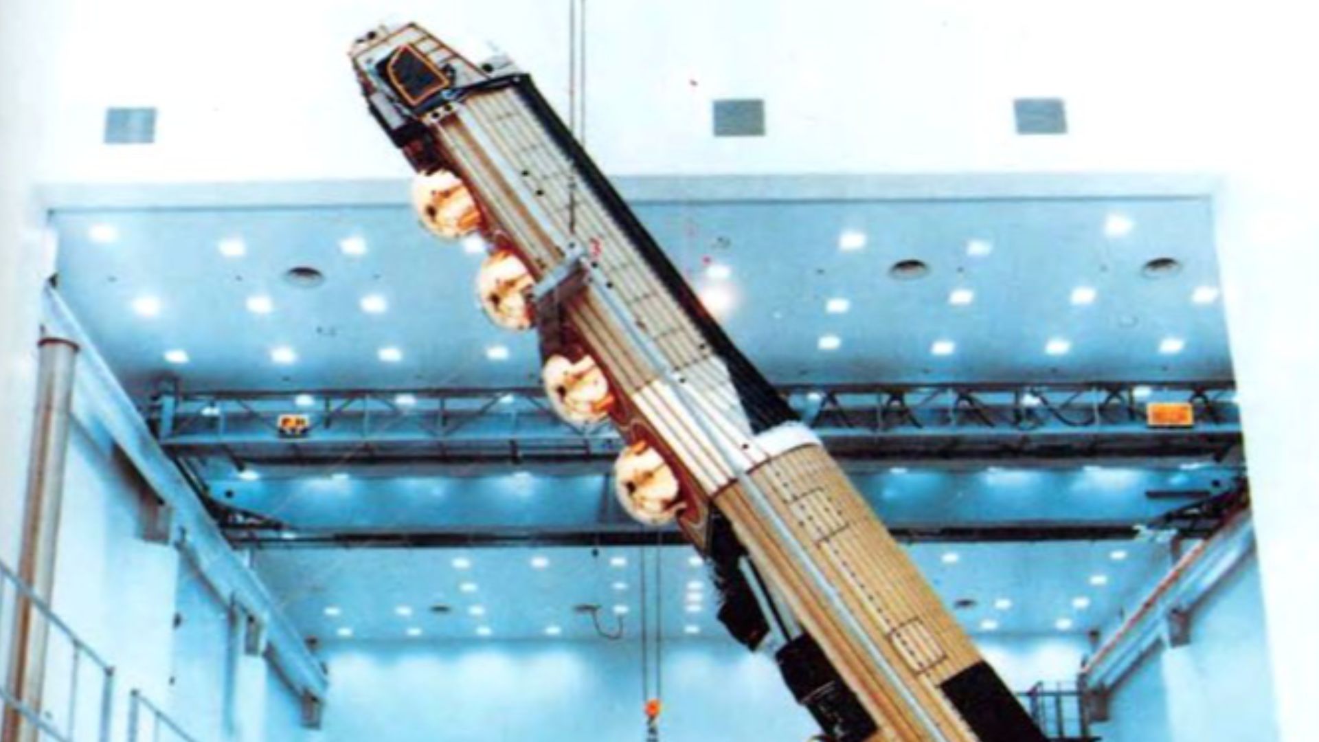 File:KH9 Hexagon integration.png