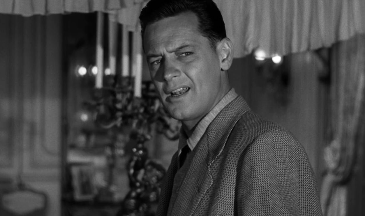 Screenshot from Sunset Boulevard (1950)