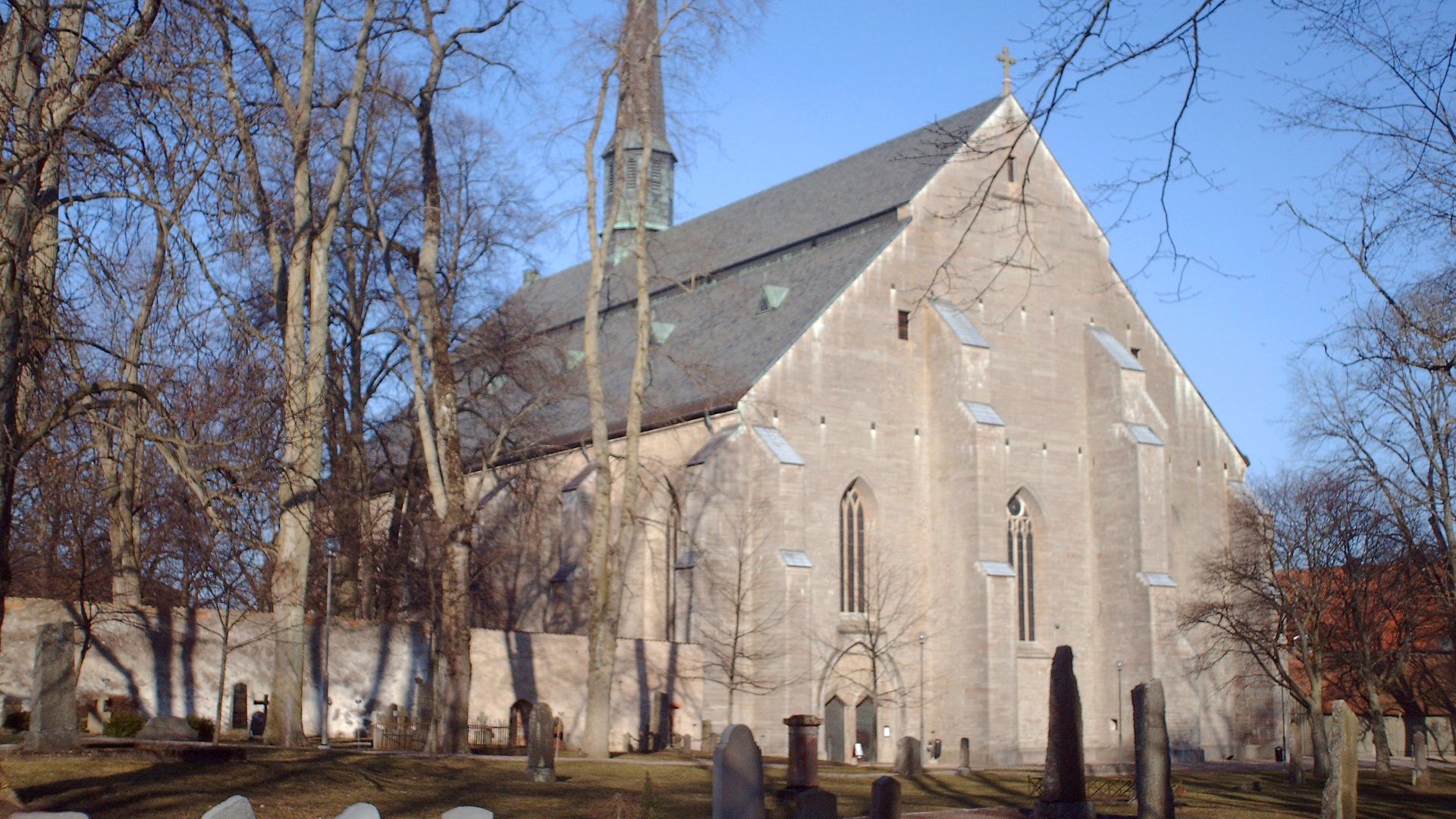 File:Vadstena klosterkyrka.JPG