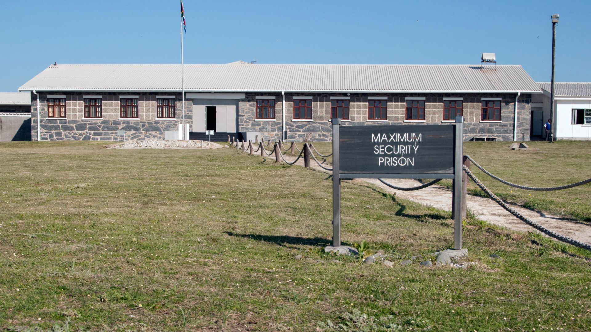 File:Maximum Security Prison, Robben Island (02).jpg