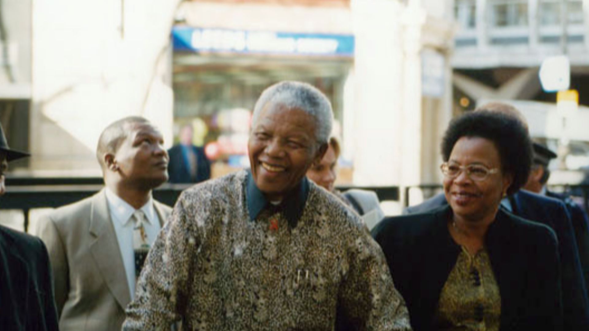 File:Nelson Mandela, 2000 (4).jpg