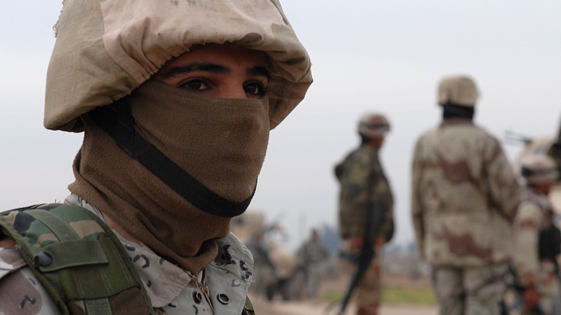 File:US Navy 080110-N-6891S-009 An Iraqi Army soldier during Operation NANNO II in the southern section of Baghdad.jpg