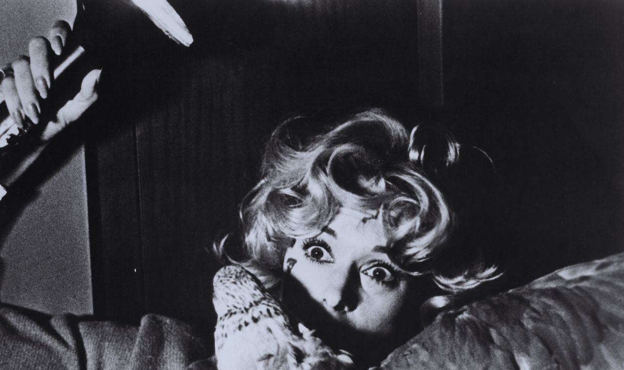 Gettyimages - 127861421, Tippi Hedren In 'The Birds' Tippi Hedren attacked by birds in a scene from the film 'The Birds', 1963. 