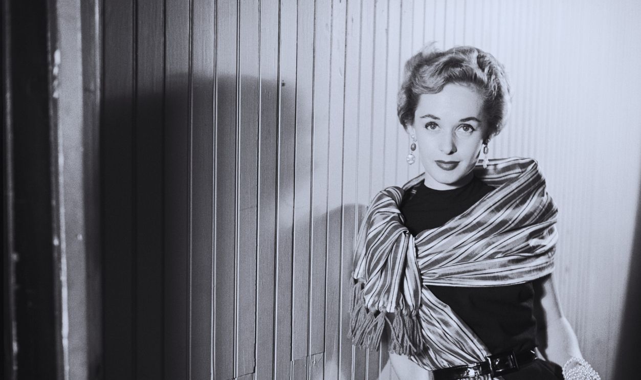   Gettyimages - 526759602, Tippi Hedren Modeling a Dress Tippi Hedren Modeling a Dress 