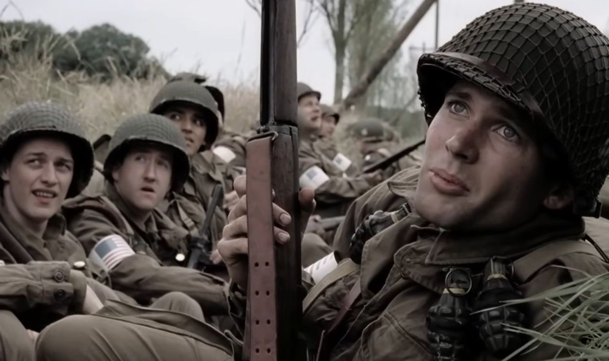 Screenshot from Band of Brothers (2001)