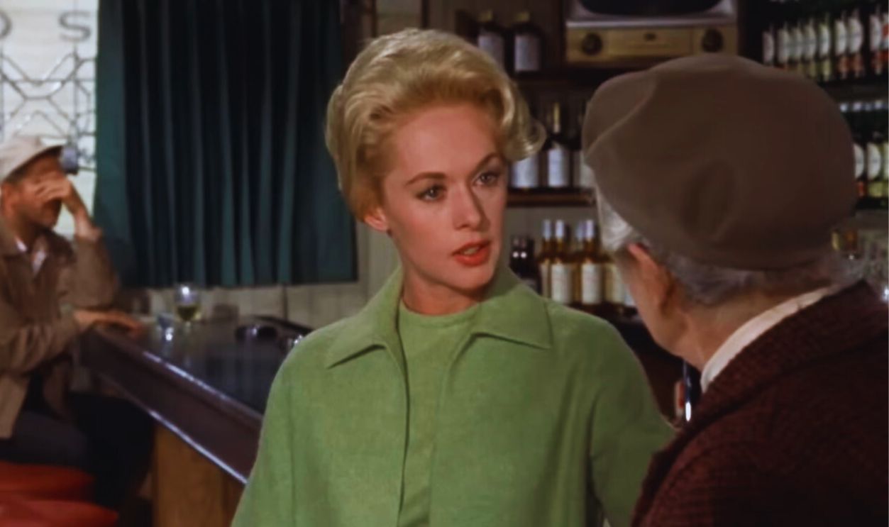 Screenshot from The Birds (1963)