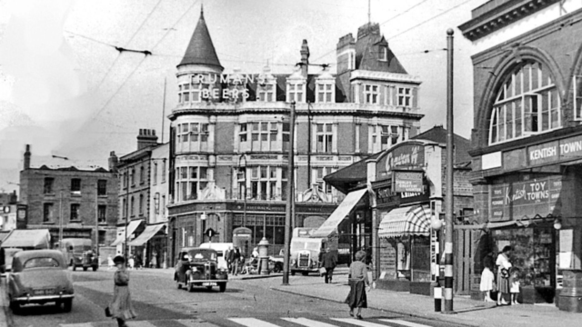 File:Kentish Town Station 2021581 5868f5c3.jpg