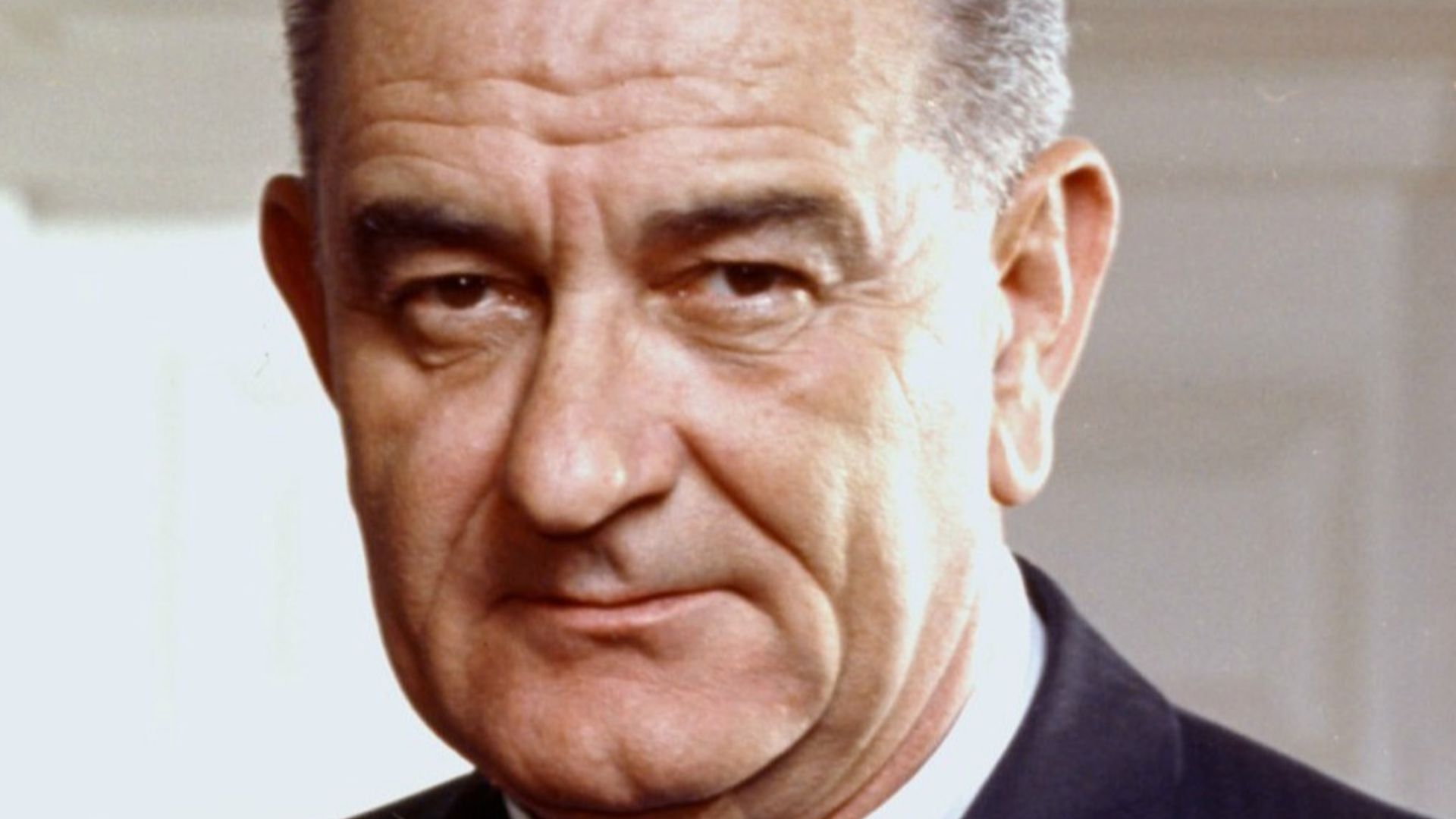 File:LBJ photo portrait leaning on chair color (cropped).jpg