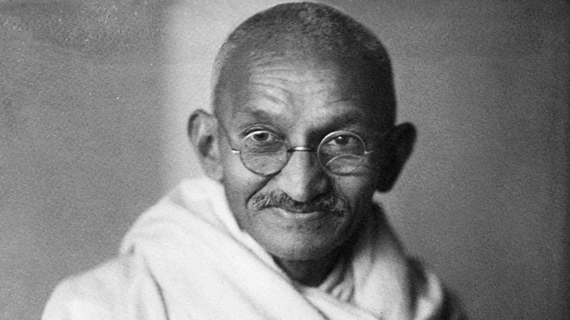 File:Mahatma-Gandhi, studio, 1931.jpg