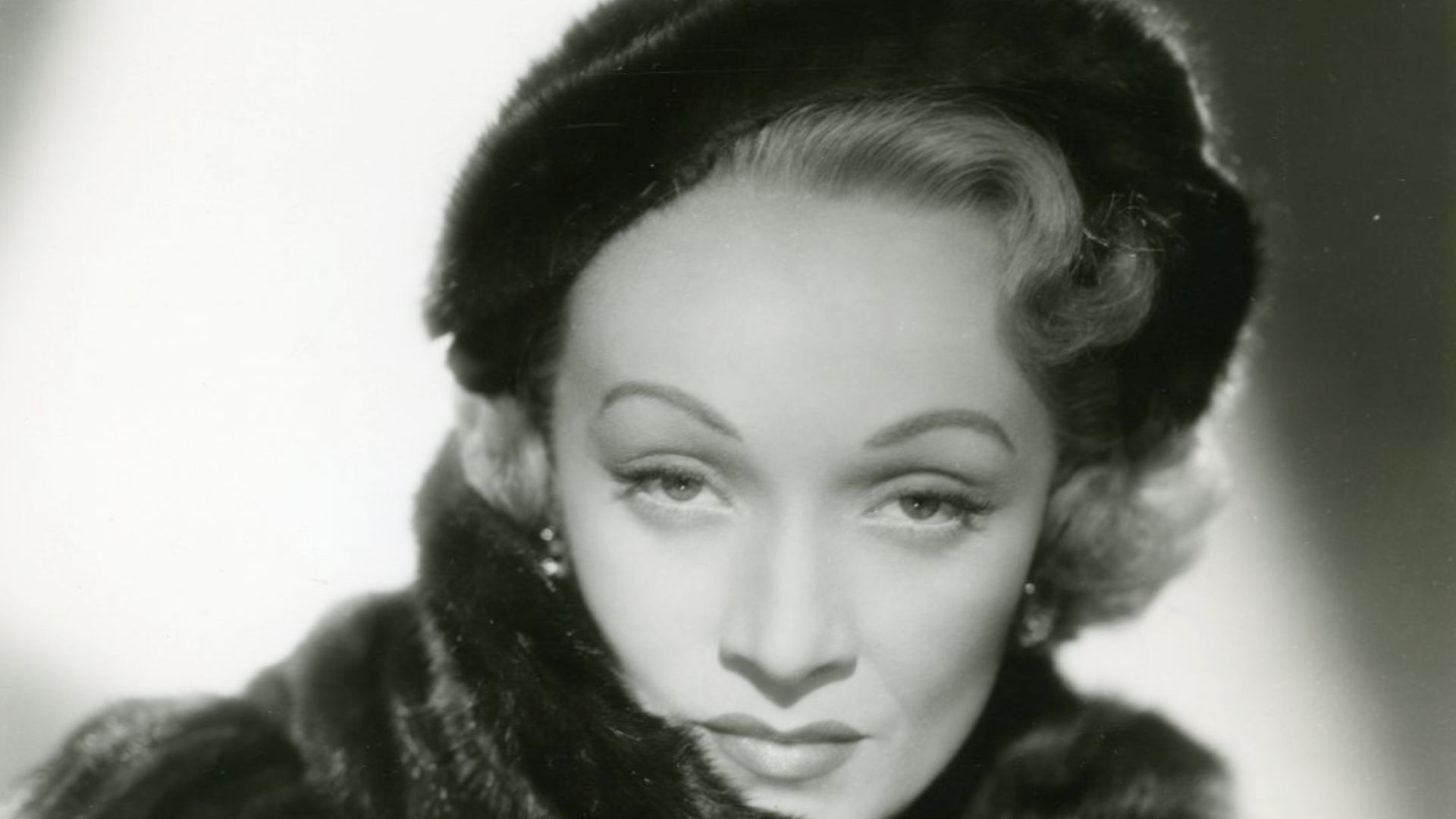 File:Marlene Dietrich in No Highway (1951).jpg