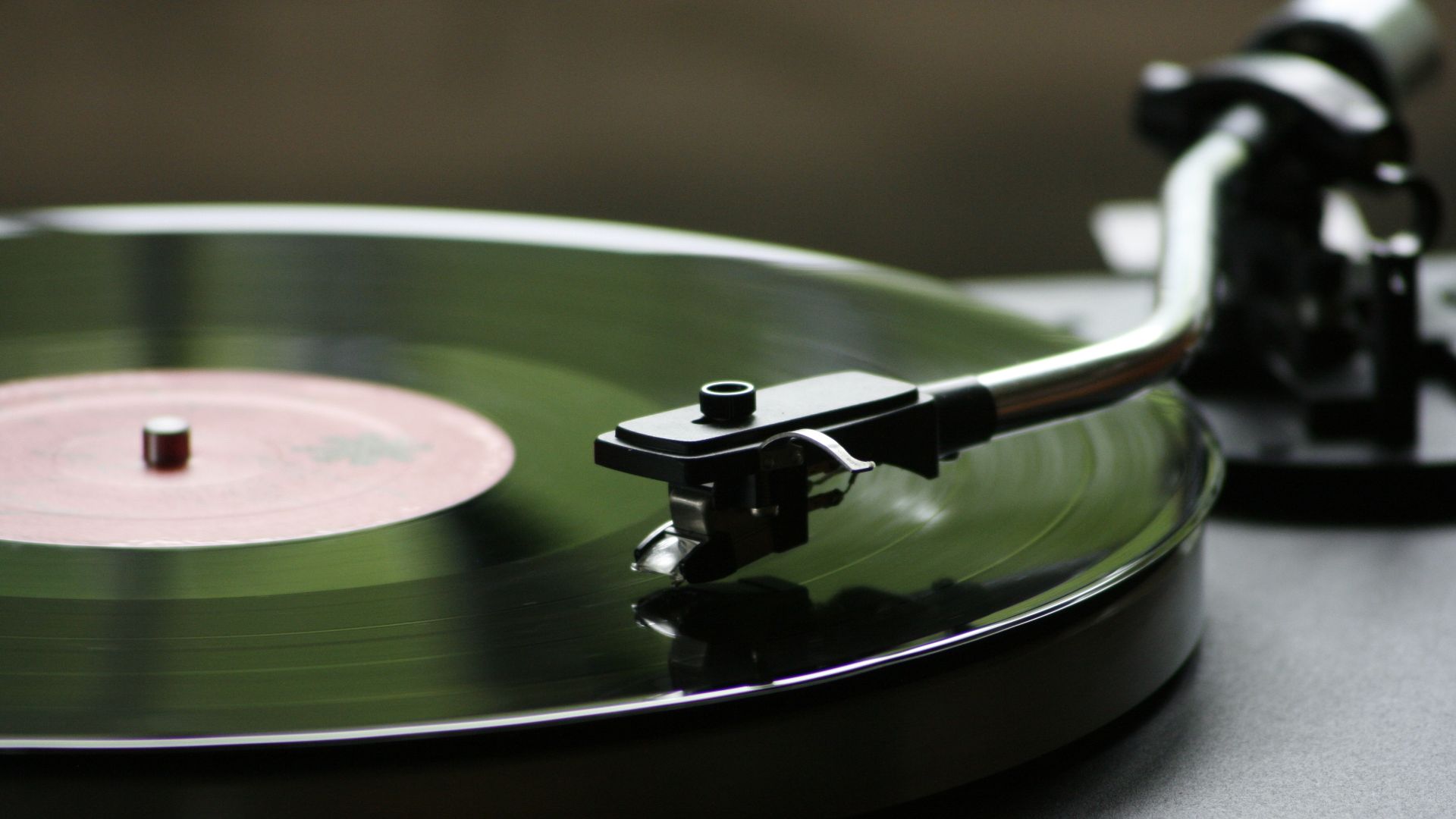 File:Turntable-1328823.jpg