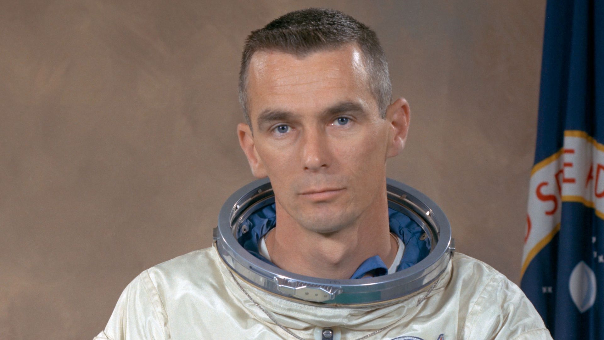 File:Eugene Cernan (Gemini 9).jpg