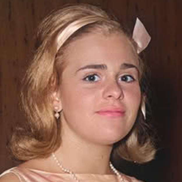 Behind the glamour of the Hilton name lies a chilling secret. Francesca Hilton’s life began in scandal—and ended in devastating tragedy.