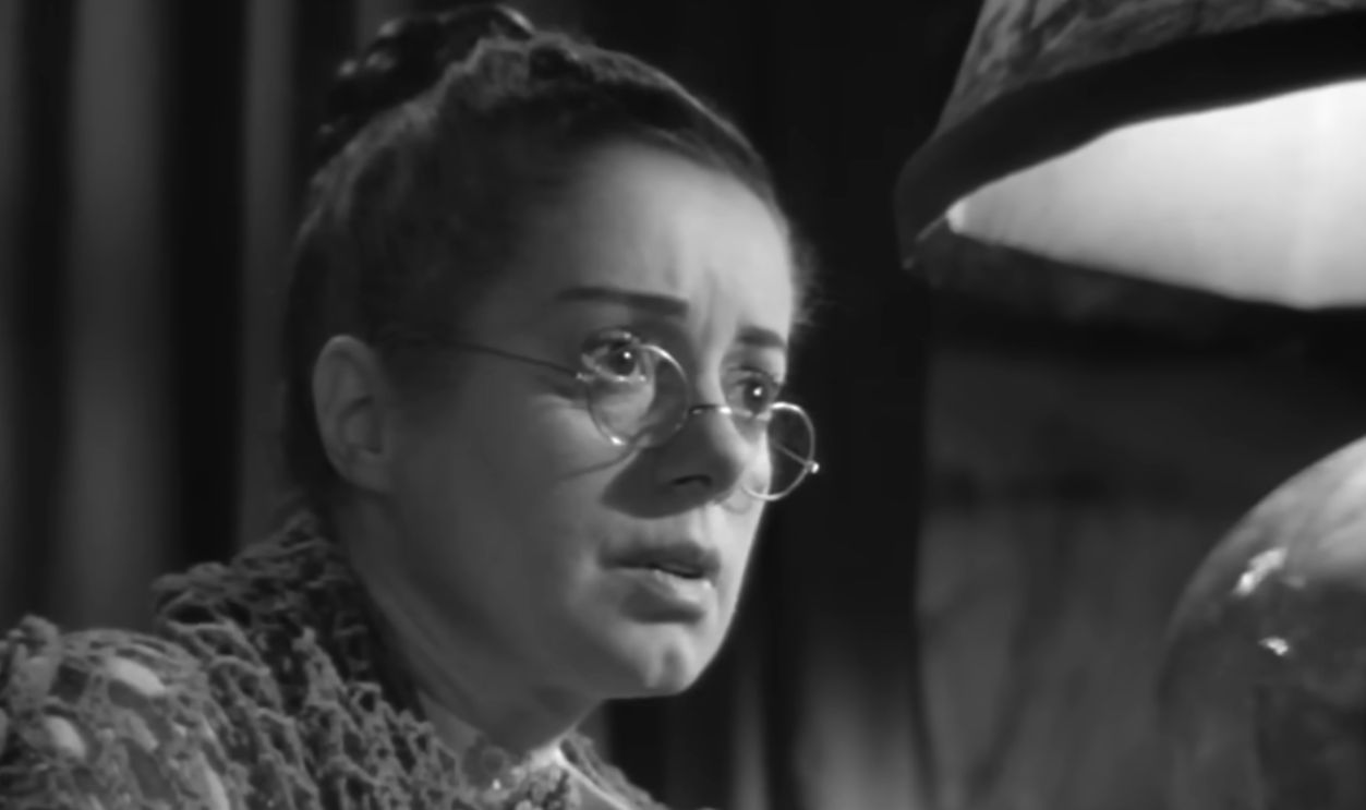Screenshot from Come to the Stable (1949)