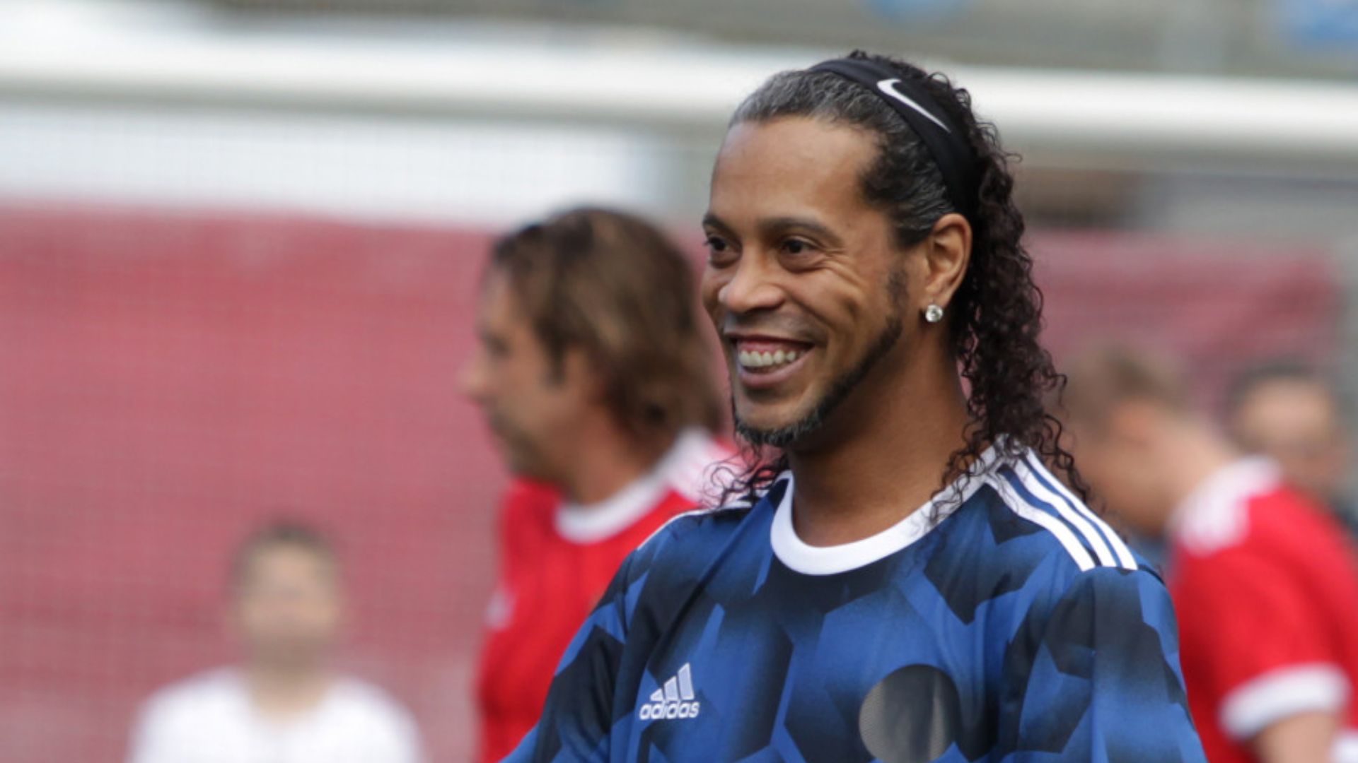 File:Ronaldinho 2017.jpg
