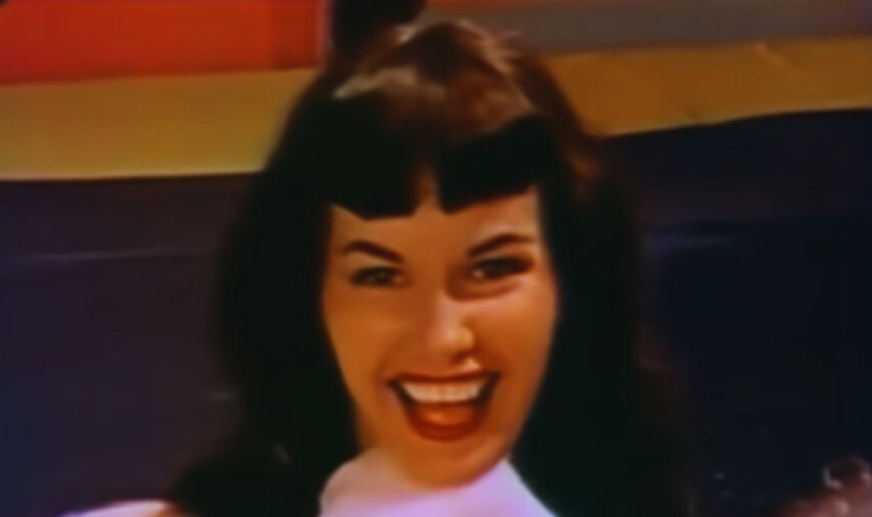 Screenshot from Striporama (1953)