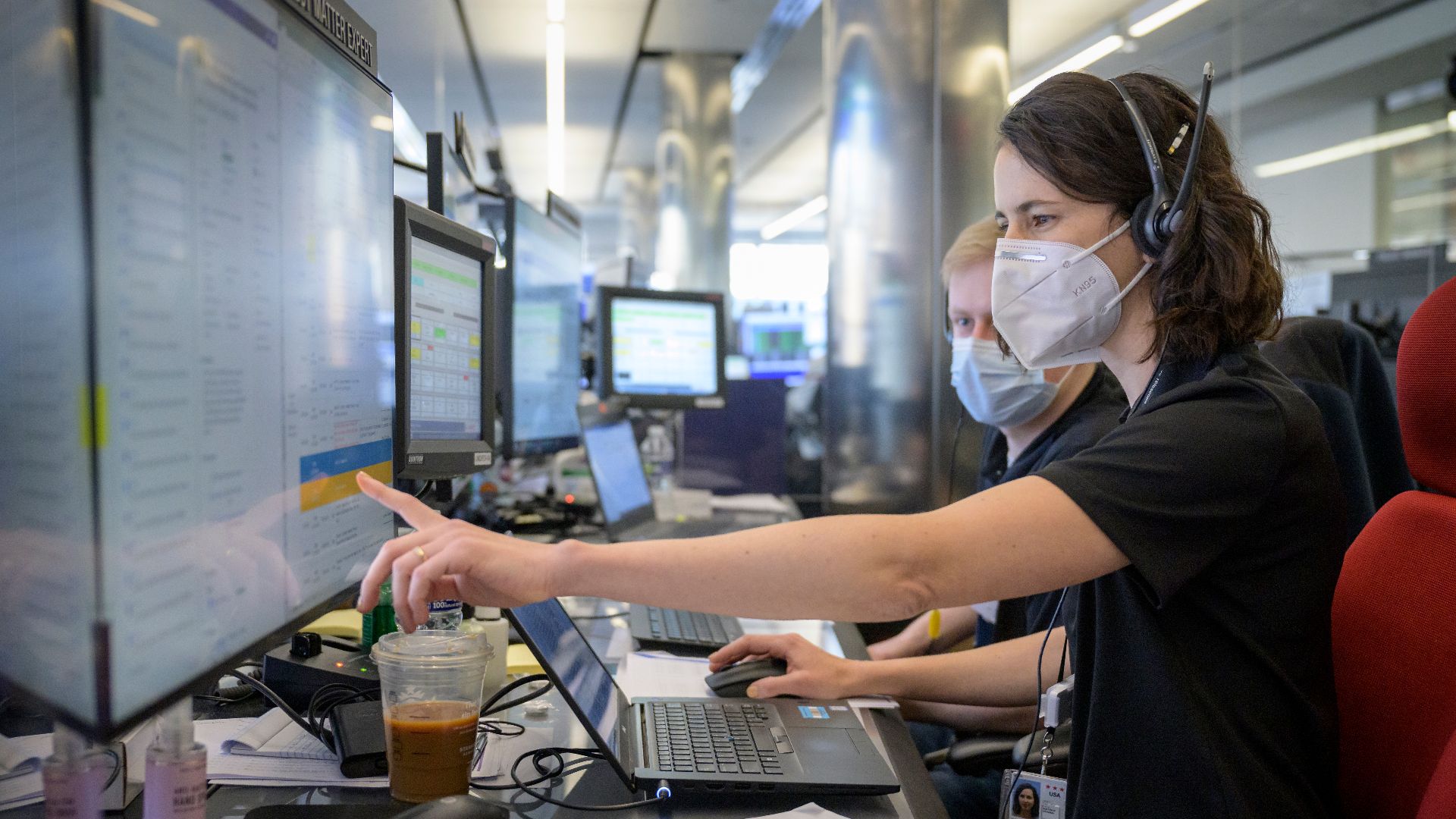 File:James Webb Space Telescope Second Primary Mirror Deployment (NHQ202201080008).jpg
