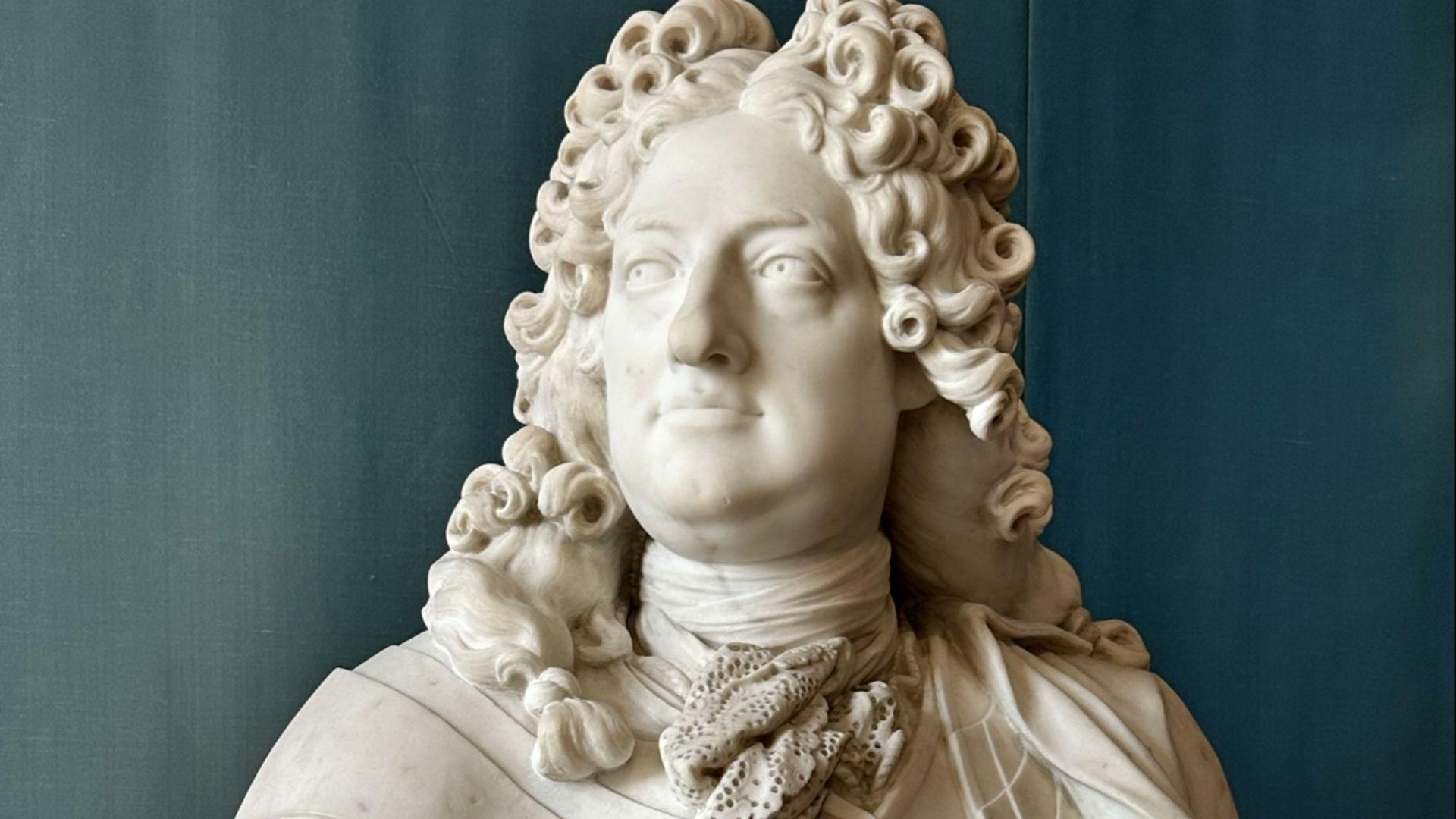 File:Philippe II, Duke of Orléans - bust.jpg