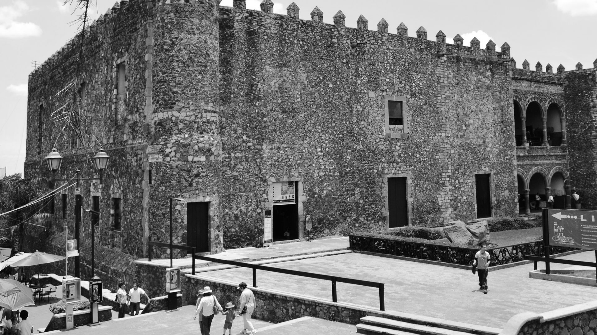 File:Cuernavaca Palacio Cortes.JPG