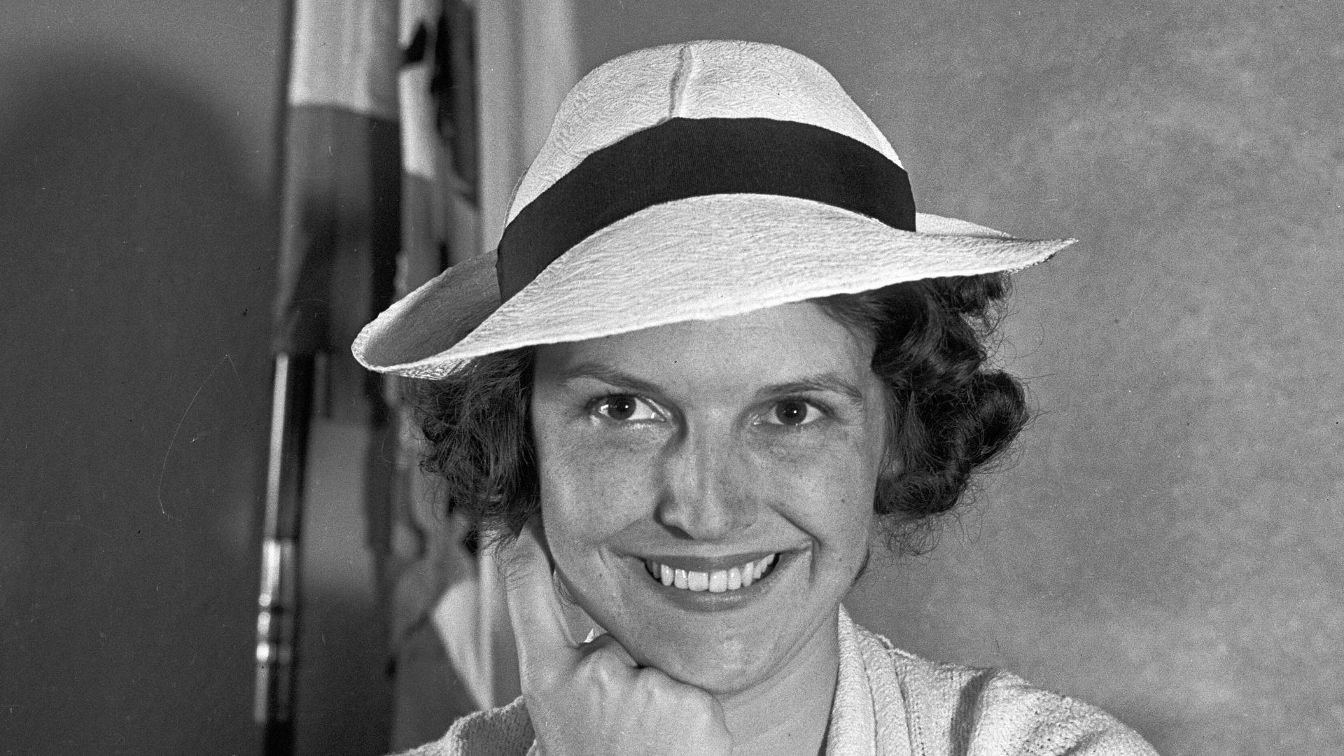 File:Helen Ann Rork, 1935.jpg