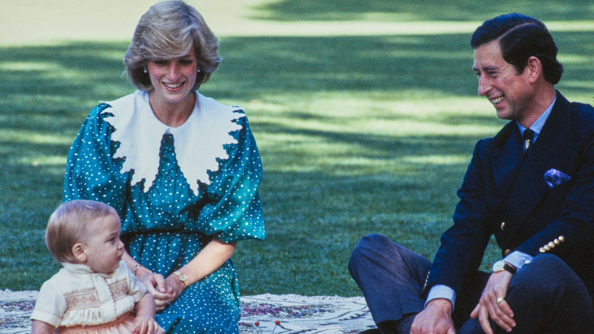File:Prince Charles, Princess Diana and Prince William at Government House, 1983.jpg