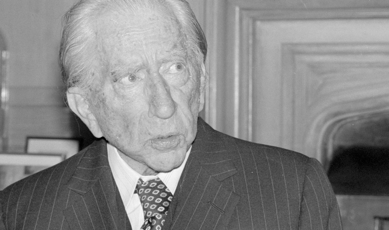J. Paul Getty at a rare news conference at his stately home, Sutter Place, said 4/19 that he did not think the United States could have gotten into Vietnam and Cambodia but once it did it was obligated to aid the escape of those who helped it. Getty announced at the press conference that he was donating for a second year 50,000 dollars to the indiviual deemed to have done the most towards saving wildlife. Shown here lips pursed and serious expression.
