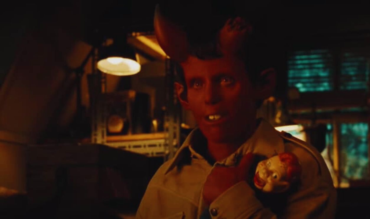 Screenshot from Hellboy II: The Golden Army (2008)
