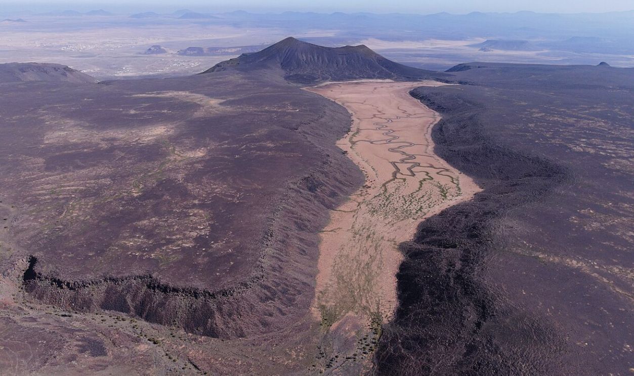 Remote Location Challenges Ground Expeditions