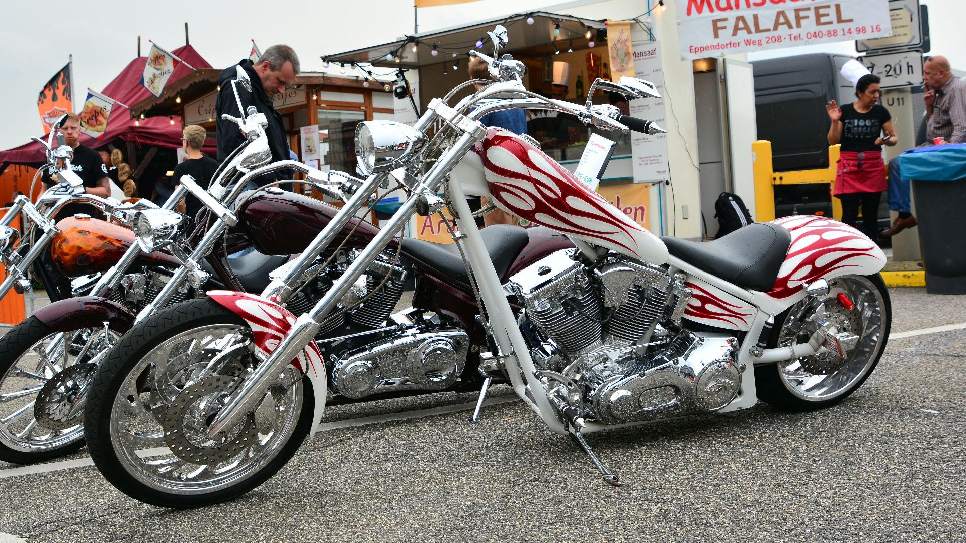 File:American Ironhorse Custom Texas Chopper 280 HR – Hamburg Harley Days 2015 01.jpg