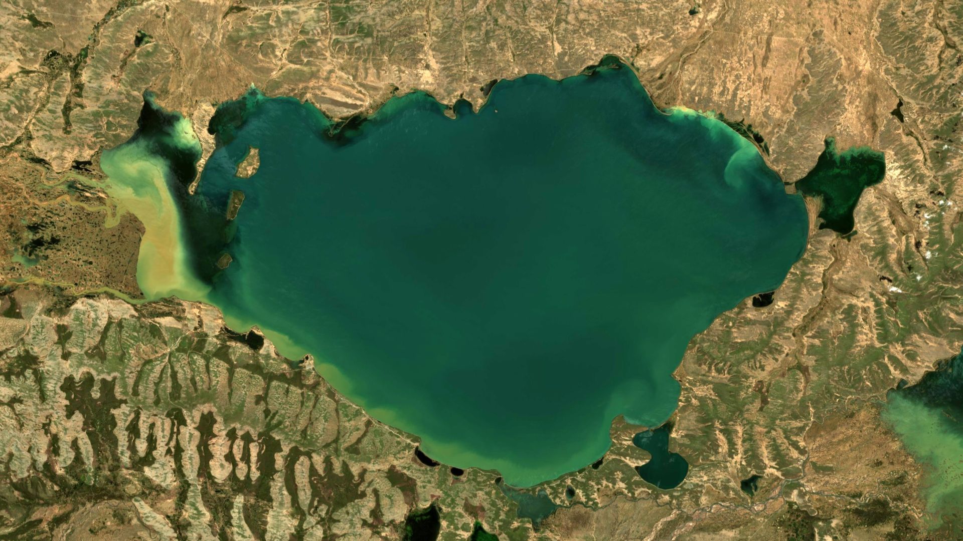 File:Gyaring Lake 2020-08-26 Sentinel-2 L2A True color.jpg