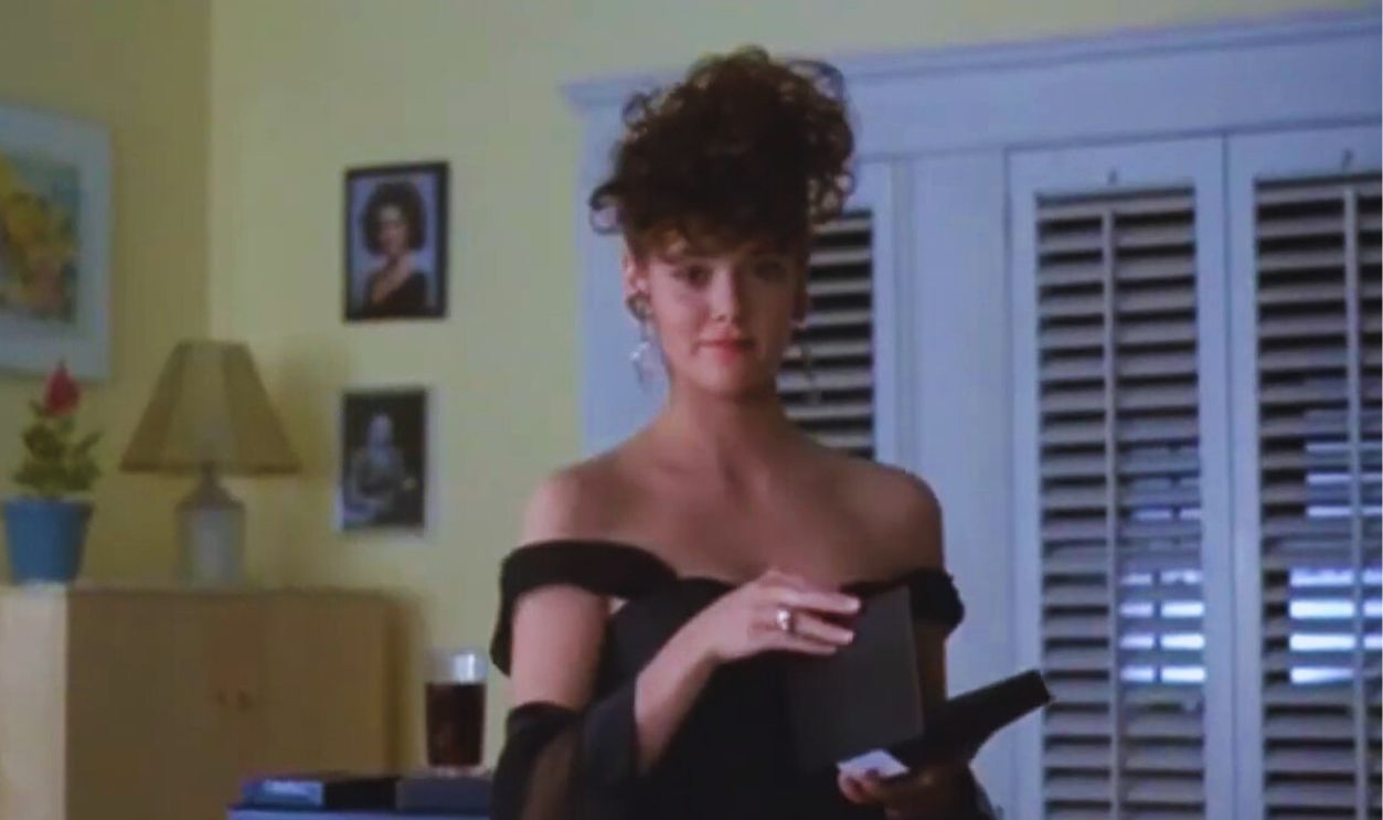 Screenshot from Scenes from the Class Struggle in Beverly Hills (1989)