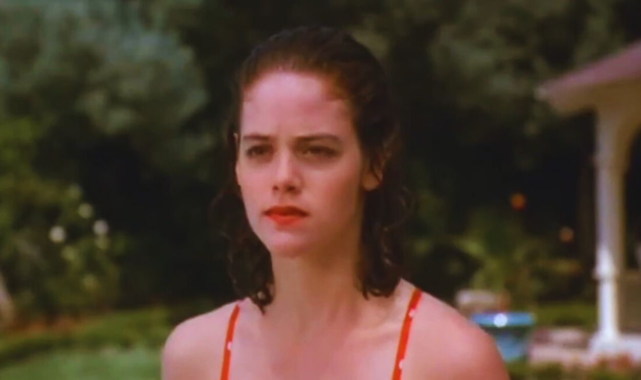 Screenshot from Class Struggle in Beverly Hills (1989)