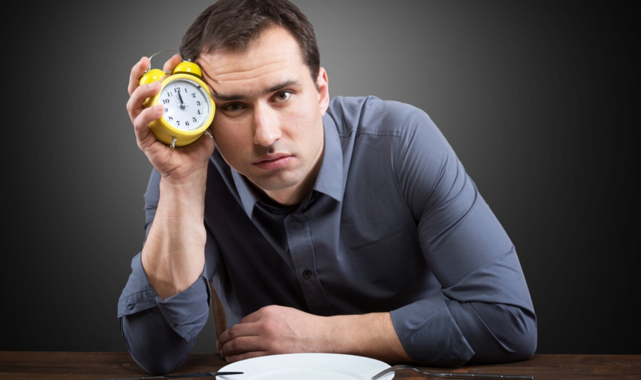 Slow Restaurant Service Concept, Shutterstock, 260620913