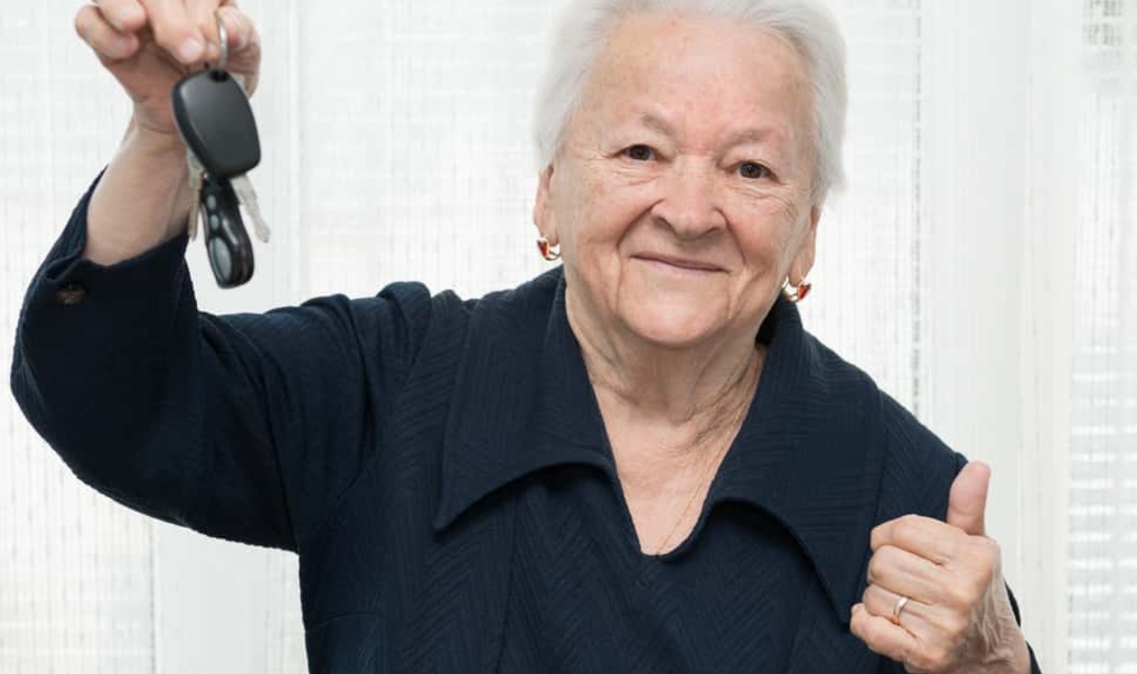 Portrait Of Old Woman Holding Car Keys, Shutterstock, 178666145