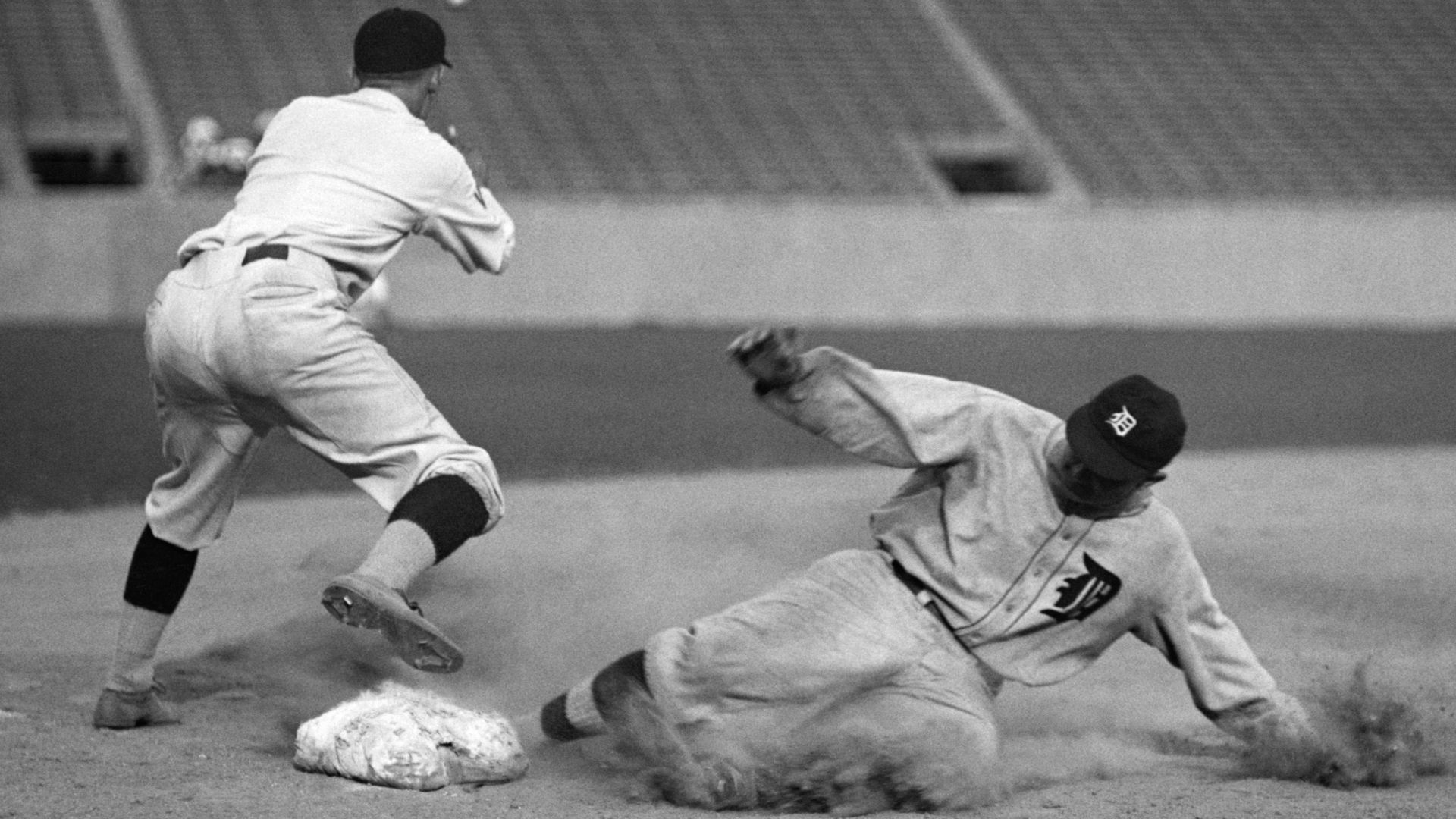 File:Ty Cobb sliding2-edit1.jpg