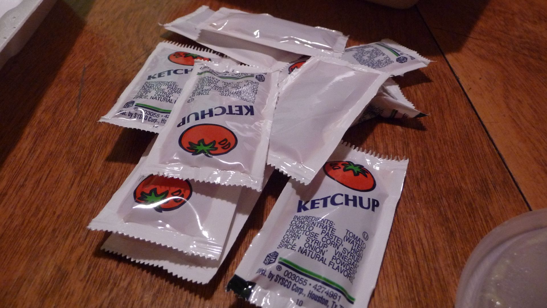 File:Lots of Ketchup Packets (3409564283).jpg