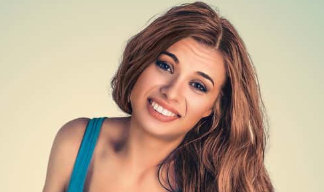 Indifferent Woman, Shutterstock, 357901730