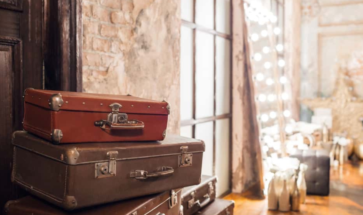 The Door And The Bag, Shutterstock, 1037328460