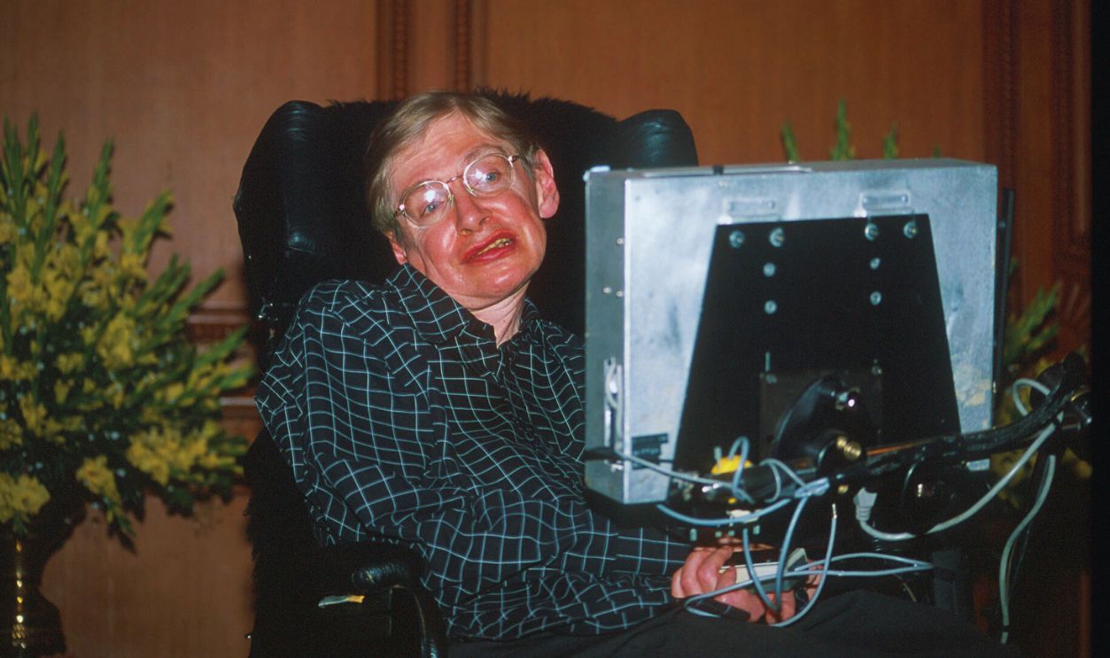 Gettyimages - 525539190, STEPHEN W. HAWKING, PHYSICIST IN NEW DEHLI 