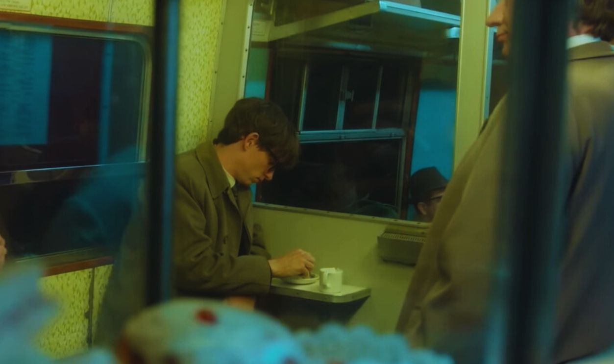 Screenshot from The Theory of Everything (2014)