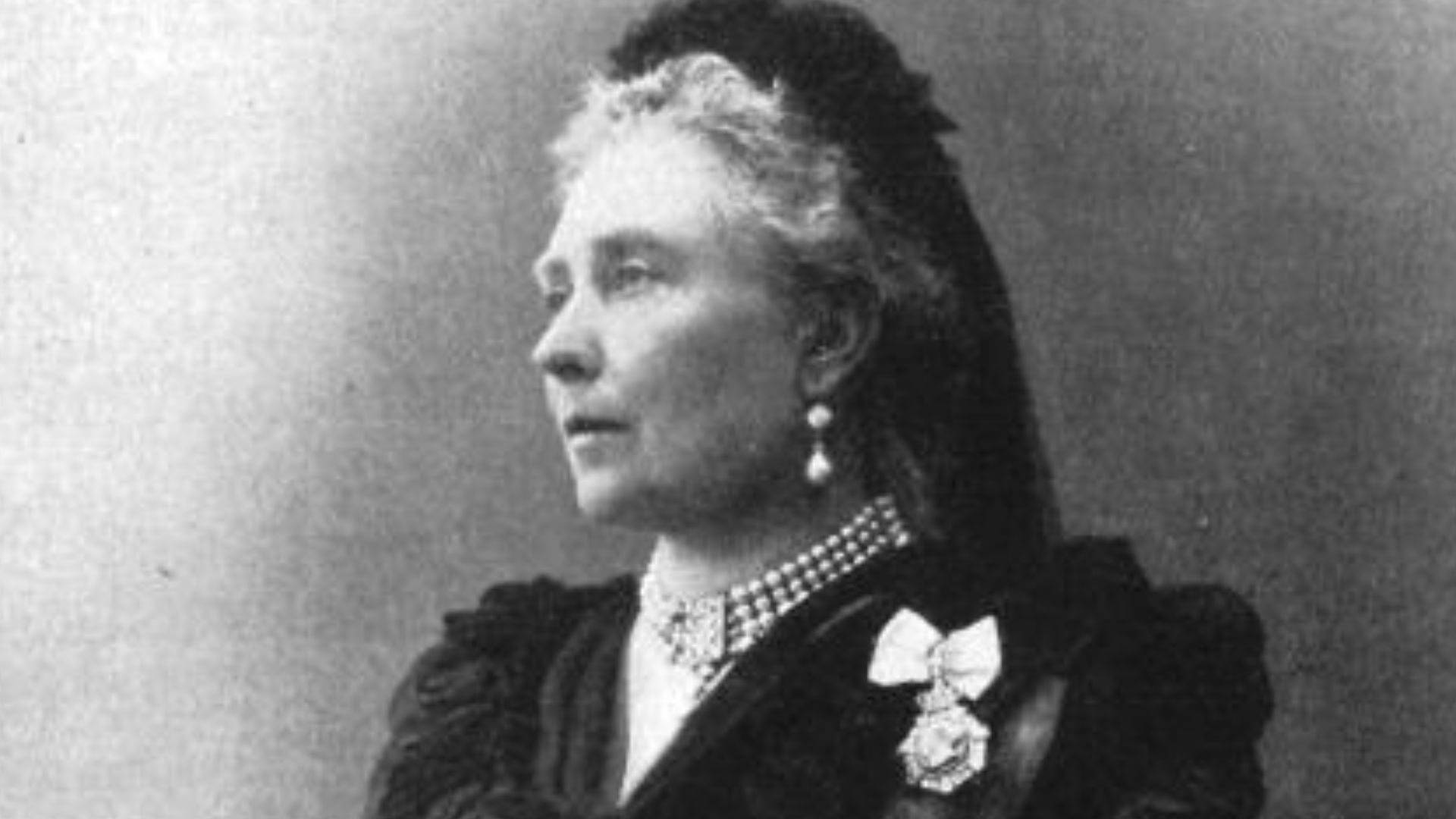 File:Vitória, Imperatriz-viúva da Alemanha2.jpg