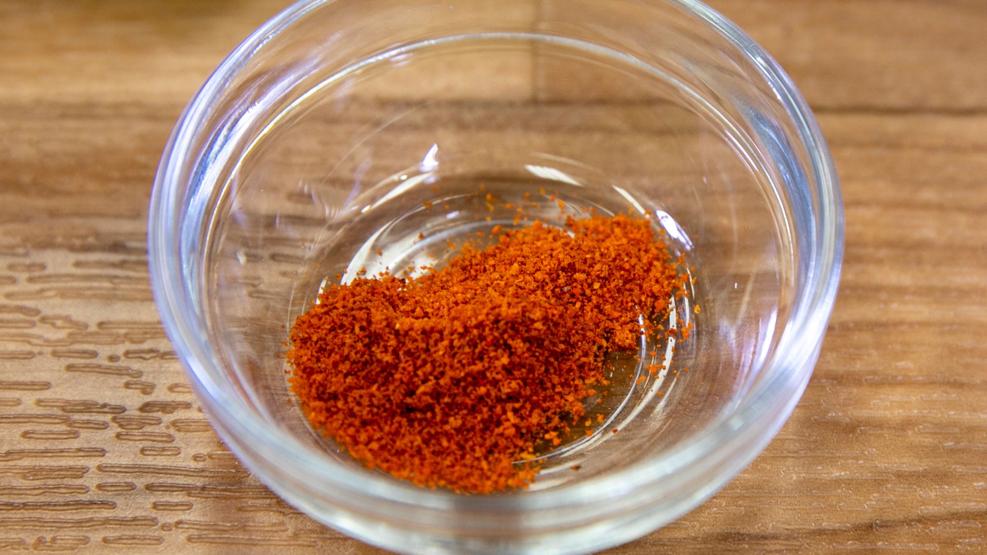 File:Cayenne Pepper (cropped).jpg